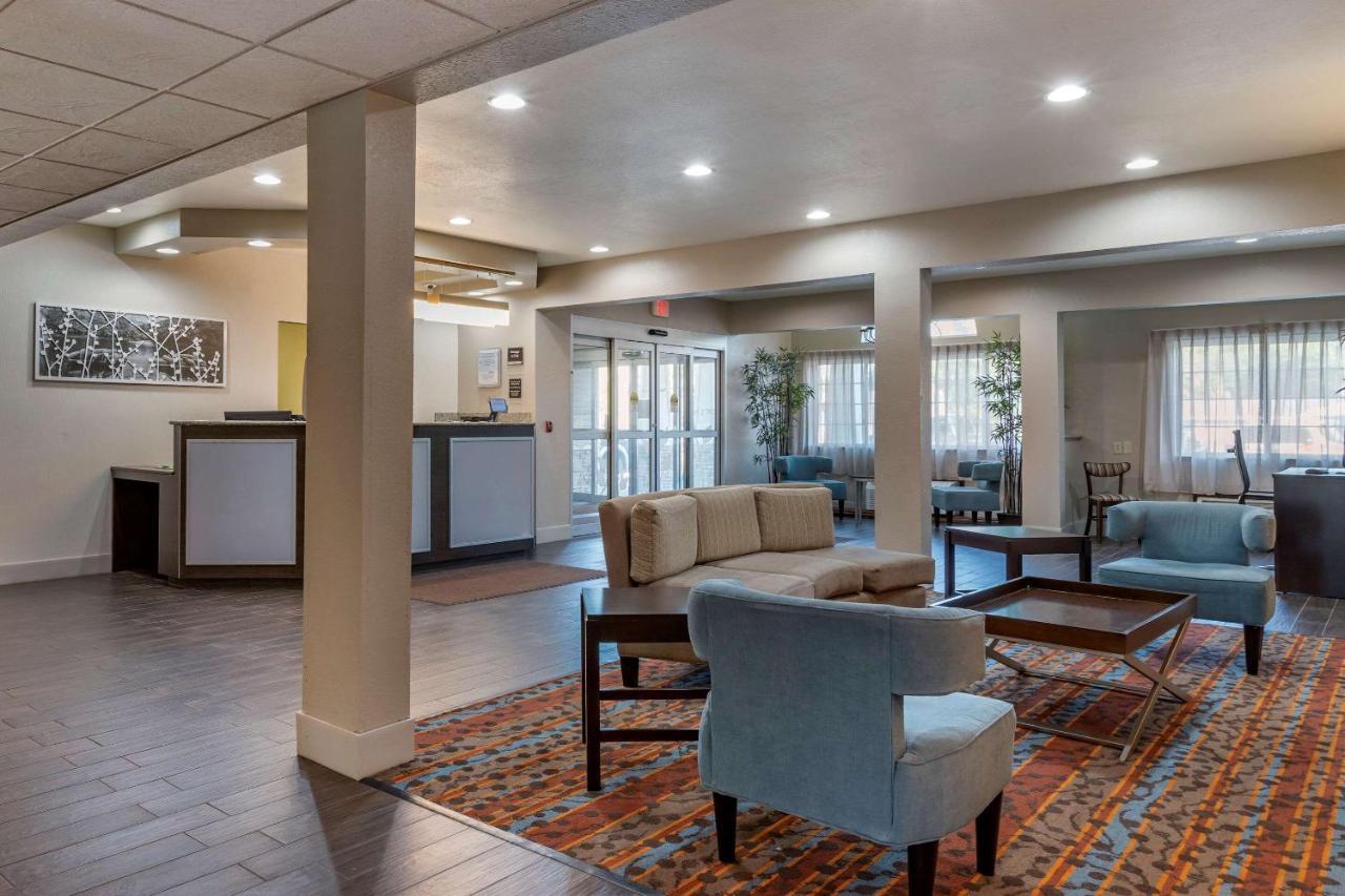 Sleep Inn & Suites Kalamazoo Bagian luar foto