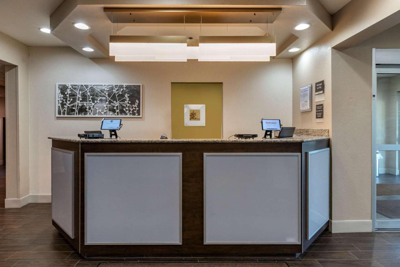Sleep Inn & Suites Kalamazoo Bagian luar foto