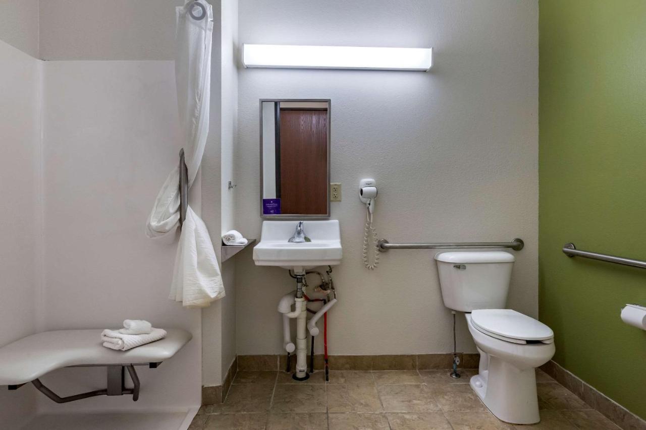 Sleep Inn & Suites Kalamazoo Bagian luar foto