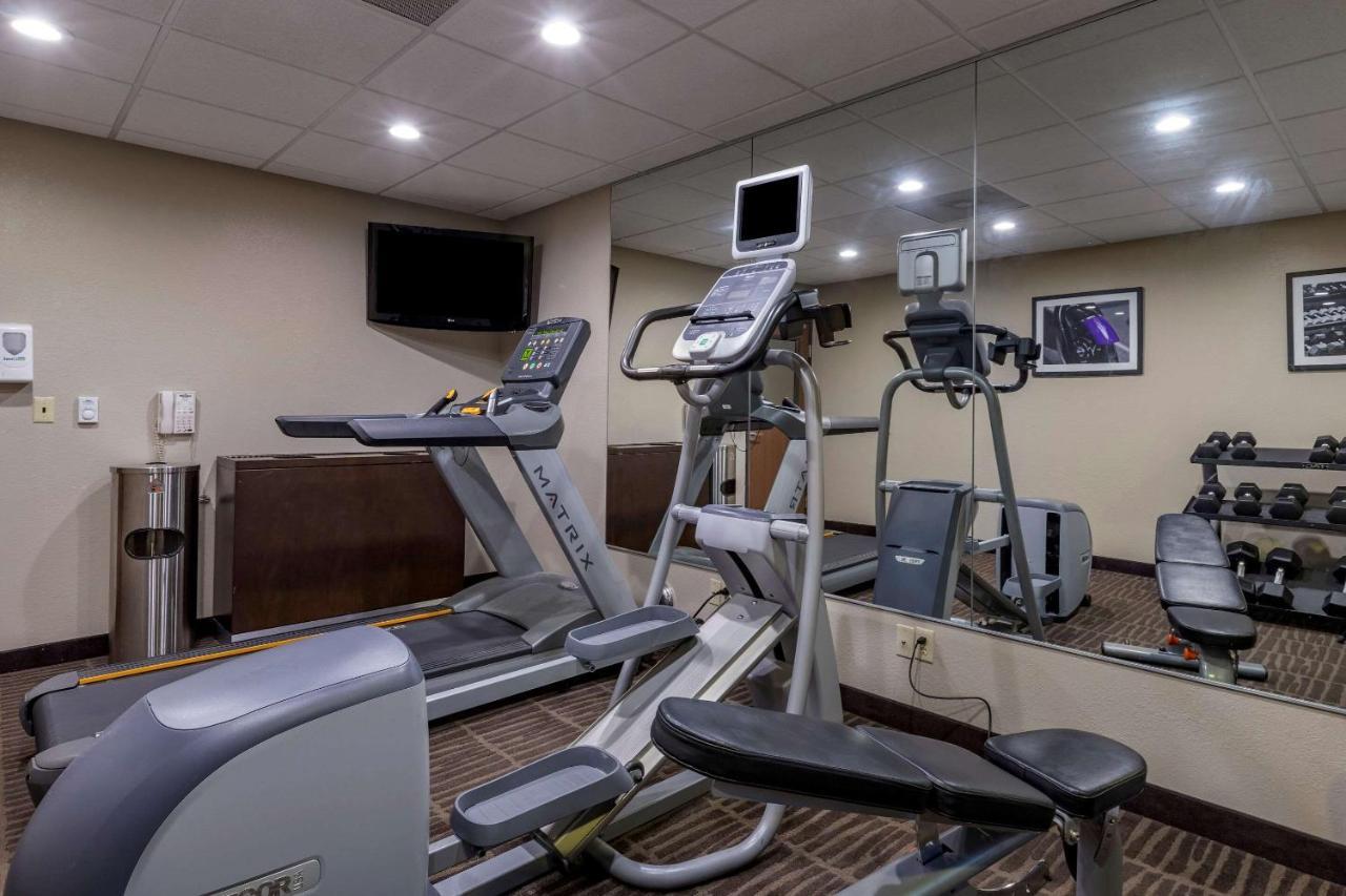 Sleep Inn & Suites Kalamazoo Bagian luar foto
