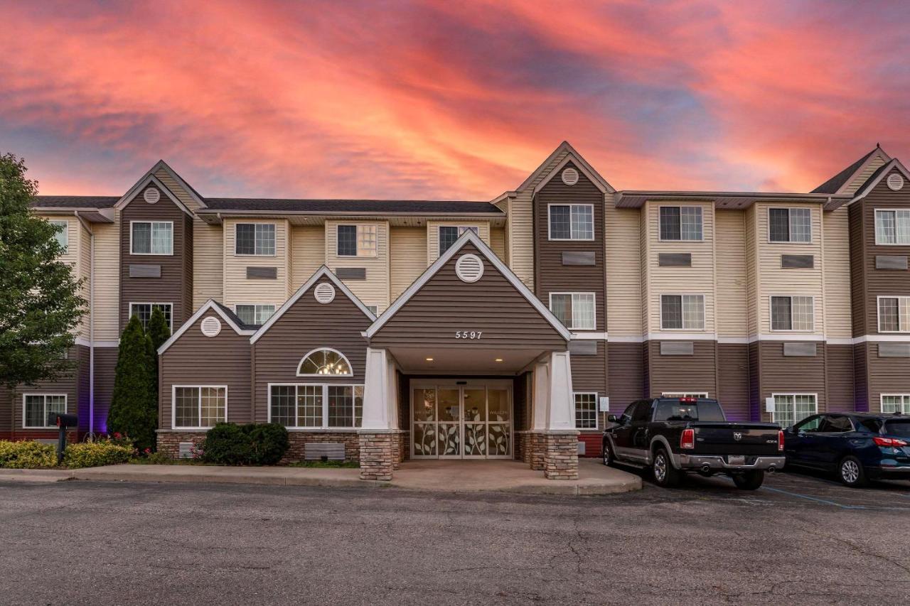 Sleep Inn & Suites Kalamazoo Bagian luar foto
