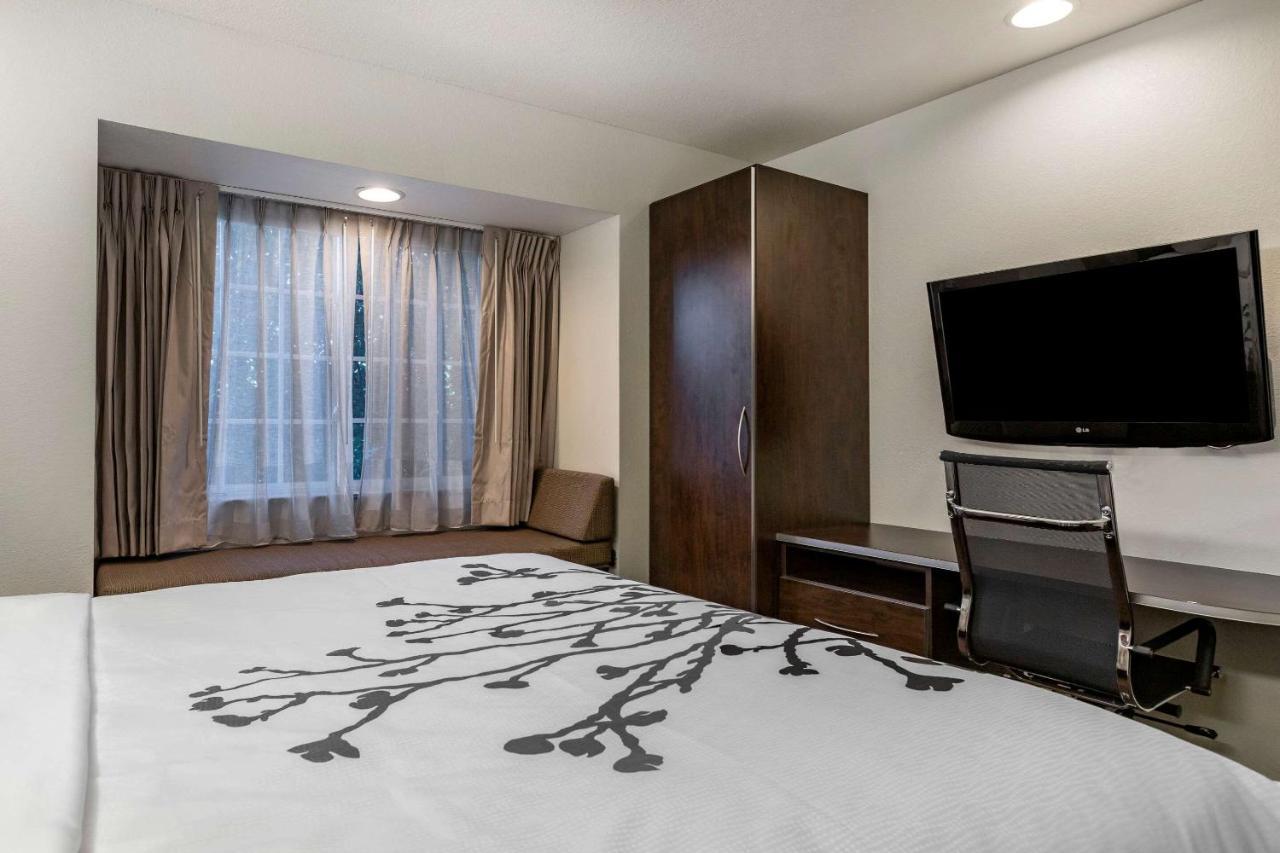 Sleep Inn & Suites Kalamazoo Bagian luar foto