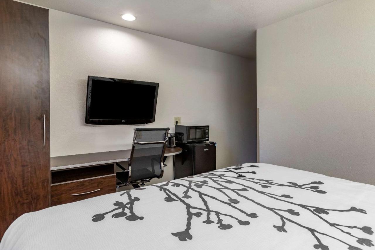 Sleep Inn & Suites Kalamazoo Bagian luar foto